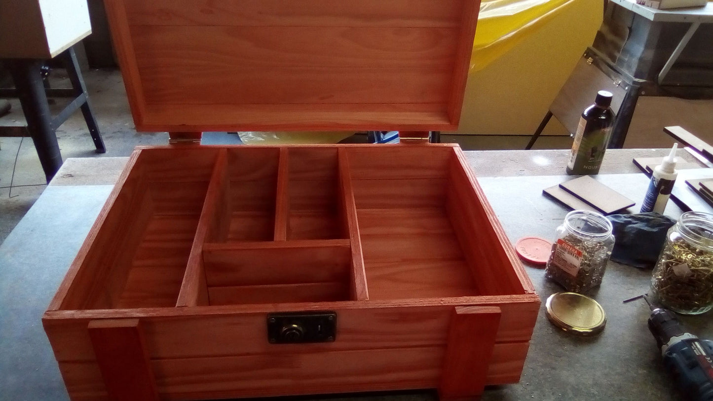 BUZZ WOOD CREATIONS(PTY)LTD - BUZZ WOOD CREATIONS