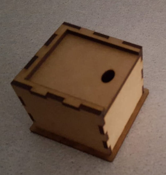 Wooden sliding lid box laser cut - 60 X 60 X 50