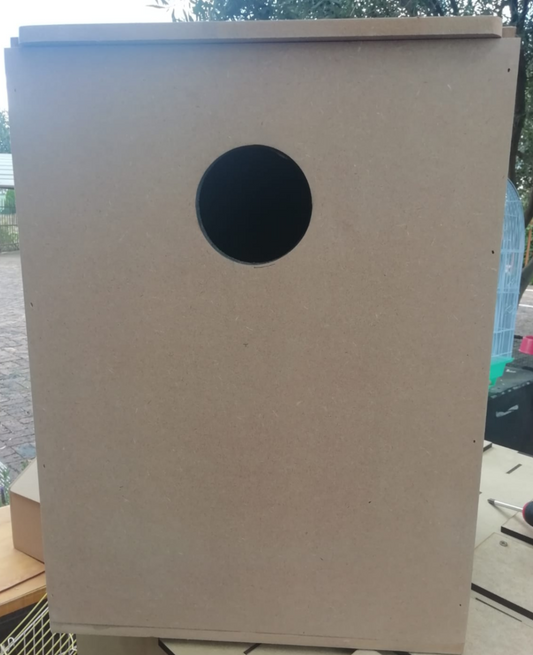 Bird nesting box - ring neck -400x300x260