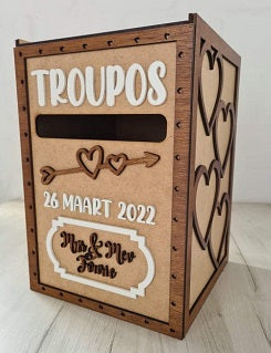 Wedding Troupos boks- Box measures 215 x 210 x 290mm